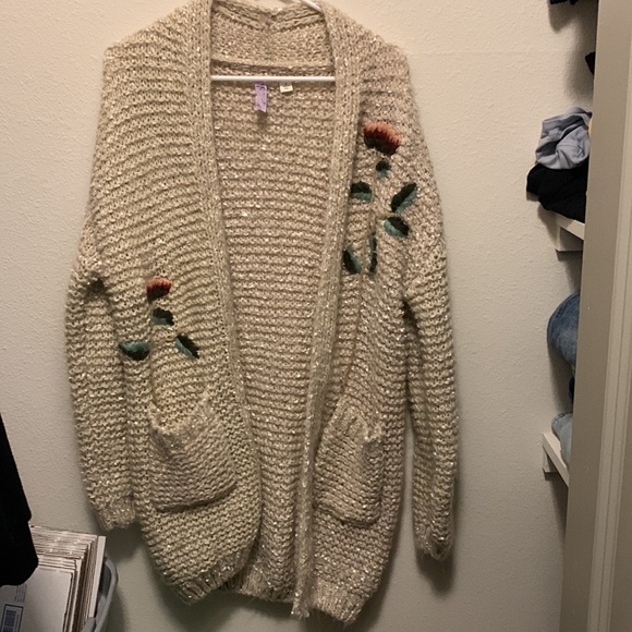 alya repaired tan flower cardigan size small - Picture 2 of 6